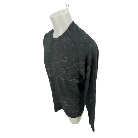 Lululemon Large Men Metal Vent Long Sleeve T-shirt Crewneck Lightweight 41-6 - Picture 2 of 10